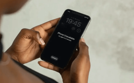 شاشة قفل iPhone غير متوفرة