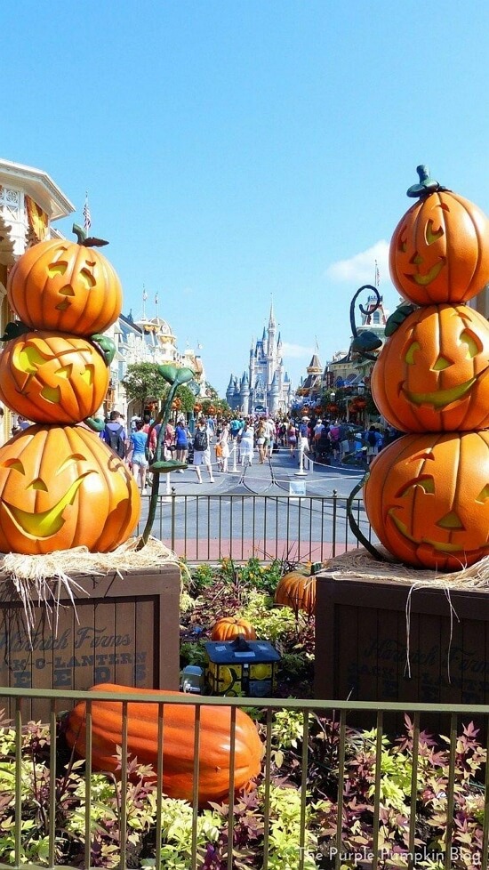 Fundo de Halloween da Disney 4