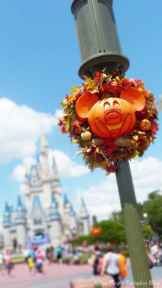 Fundo de Halloween da Disney 5