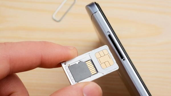 Colocar chip de desbloqueio no seu iPhone