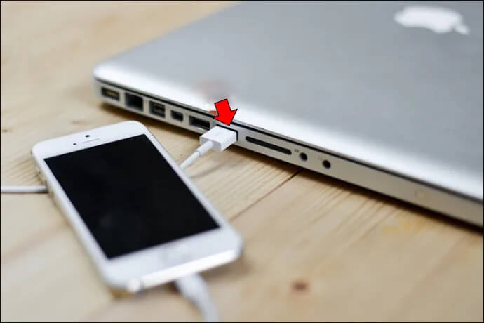 connect iphone to mac via usb cable