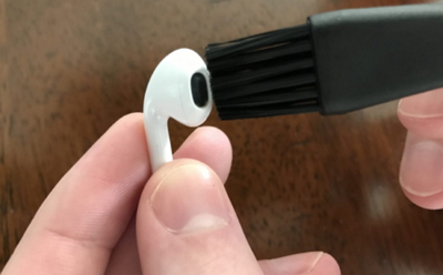 airpods wont connect to iphone