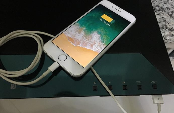 Top 10 Ways To Charge IPhone Without Charger iOS 15 14 13 12 Supported 