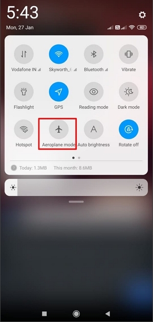 turn on and off airplane mode on notification panel