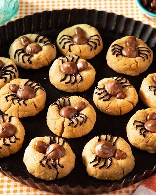 halloween food ideas spider cookies