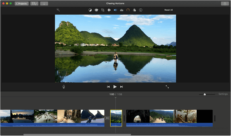 iMovie (Mac) split video