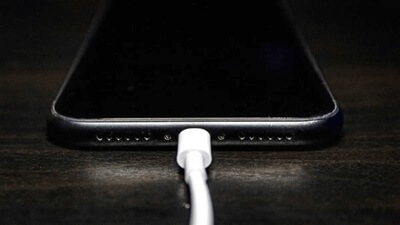 Φορτίστε το iPhone σας