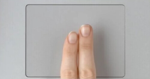 dos dedos en el trackpad 