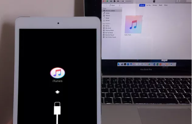 Restaurar iPhone desactivado usando iTunes