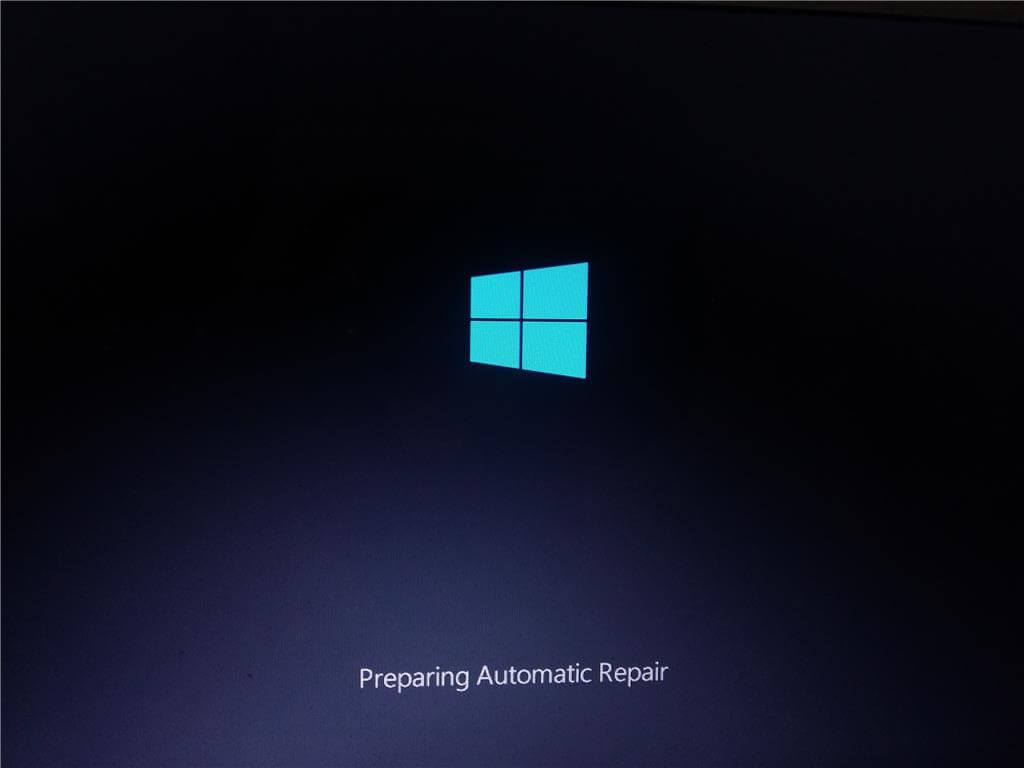 Het blijft automatische reparatie voorbereiden Windows 10 zwart scherm