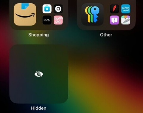 iPhone 隱藏 App